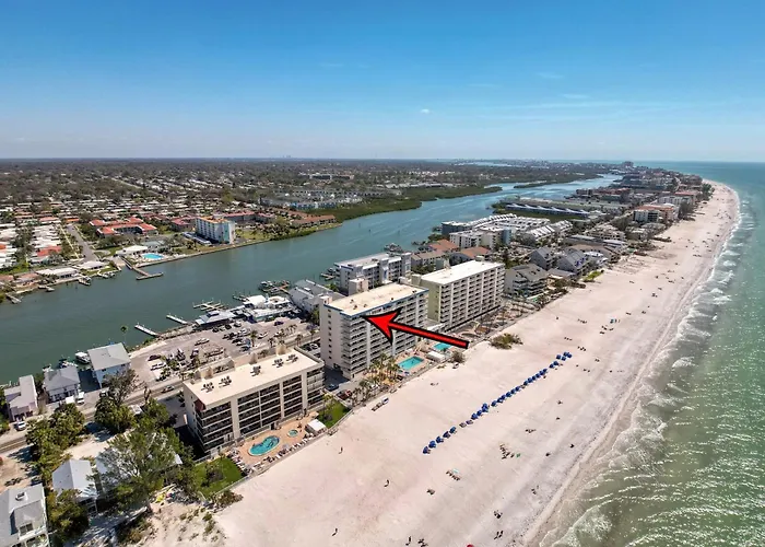 20002 Gulf Blvd Penthouse 5 Holiday home