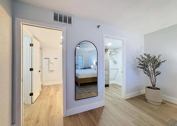 20002 Gulf Blvd Penthouse 5