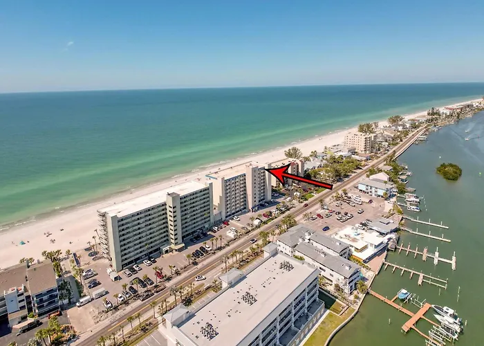 Holiday home 20002 Gulf Blvd Penthouse 5