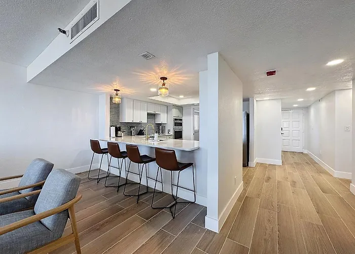 20002 Gulf Blvd Penthouse 5 * Clearwater Beach