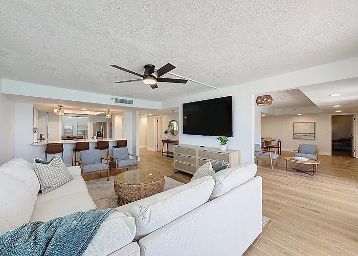 20002 Gulf Blvd Penthouse 5